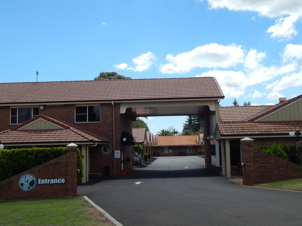 Cotswold Motor Inn Toowoomba Exterior photo