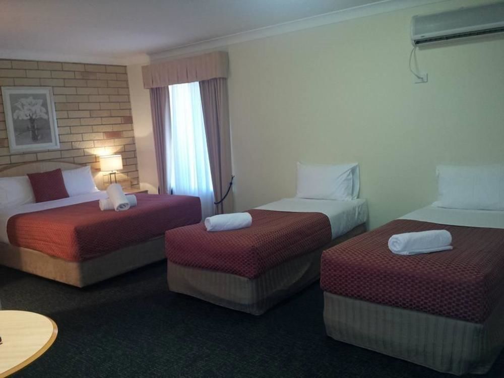 Cotswold Motor Inn Toowoomba Exterior photo